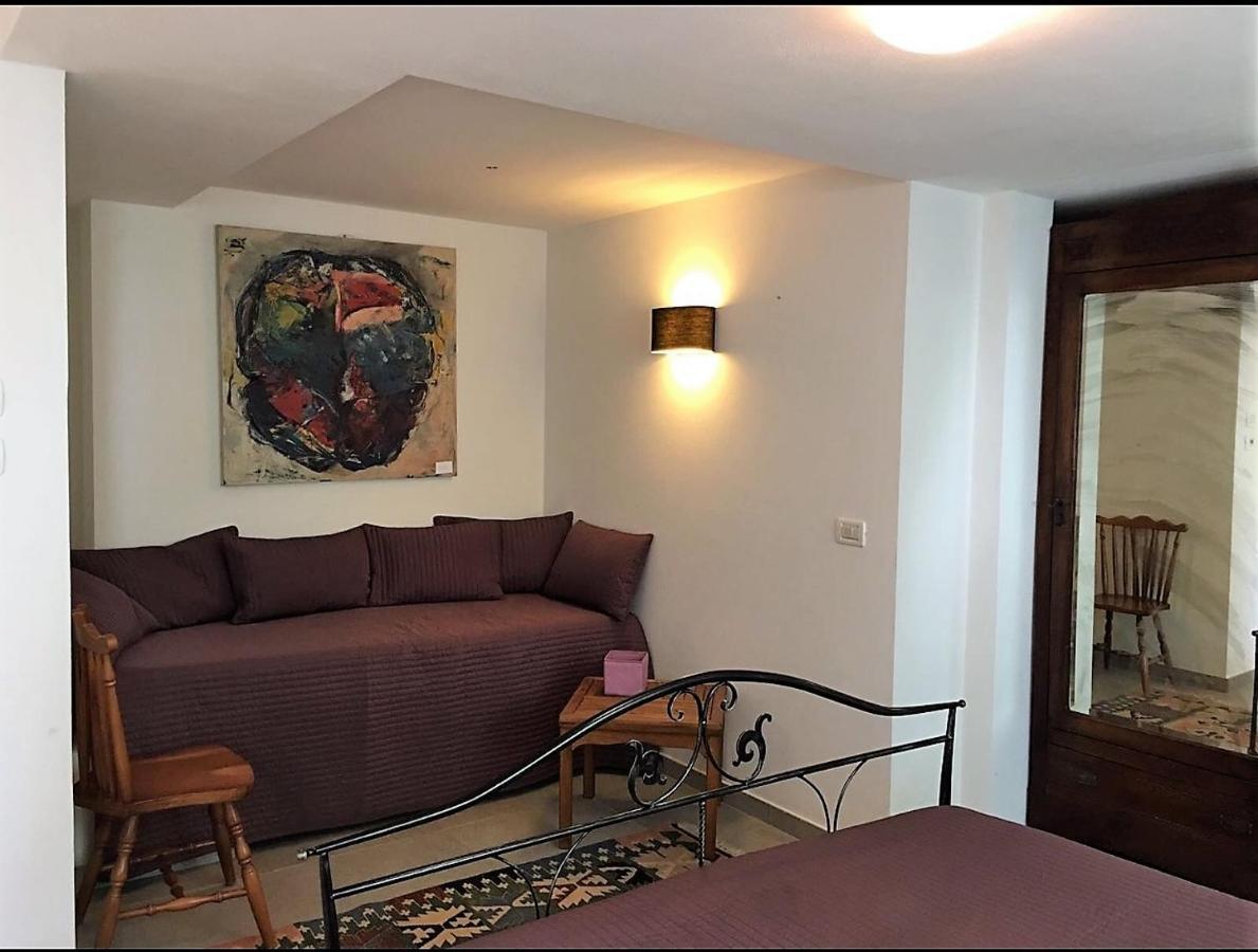 Agriturismob&b Loggia Degli Artisti Farm stay Palazzolo dello Stella