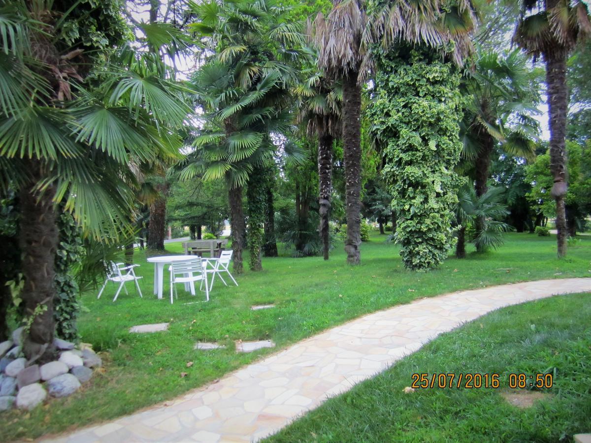 Agriturismob&b Loggia Degli Artisti Farm stay *