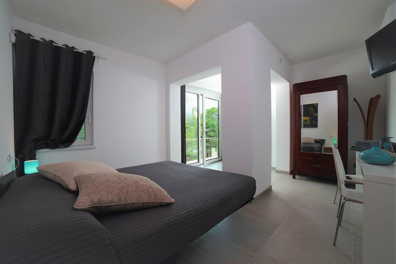Agriturismob&b Loggia Degli Artisti *